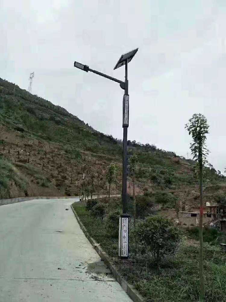 万源市仿古太阳能路灯